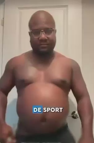 Prix : 12000f au lieu de 25000f . Planche de multifonctionnelle, équipement de gymnastique, fitness, exercice de la poitrine, bras, noyau de flexion, abdominaux, mise à niveau.